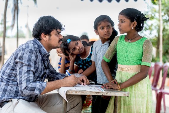 To promote health care for all, CBM has introduced mobile eye clinics in India – in Tamil Nadu, Odisha, Uttar Pradesh, Sikkim and in the rural areas of Delhi.